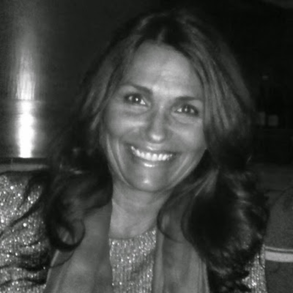 Meet your Posher, Taina